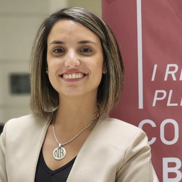 115C6FC4-2D20-4FD4-80E4-16EF7AD10250